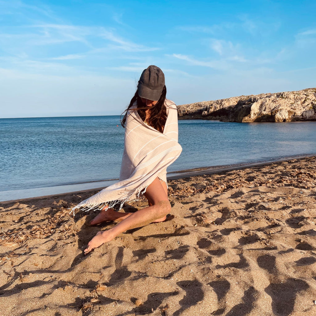 BEACH BOYS Beige - Das perfekte Strandtuch